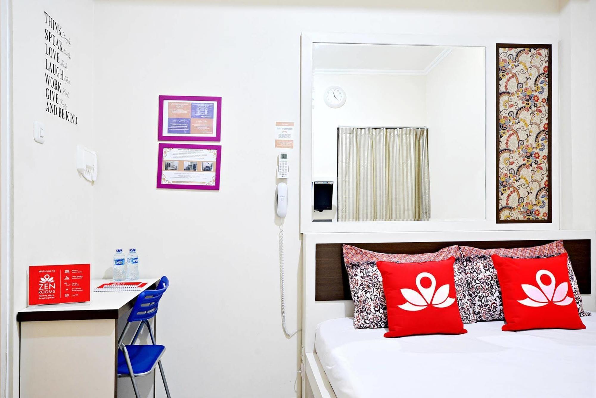 Zen Rooms Cideng Barat Jacarta Exterior foto